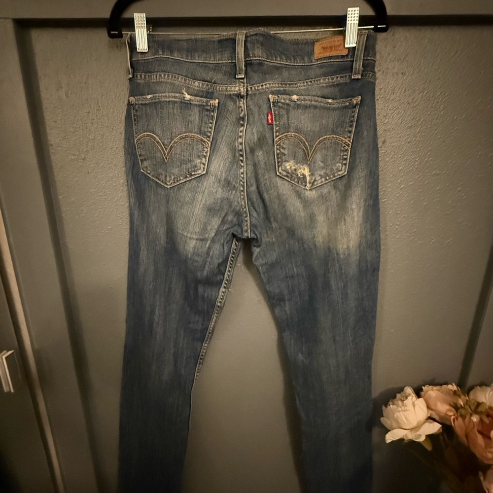 Levi's Blue Skinny Jeans with Distressed Vintage Style